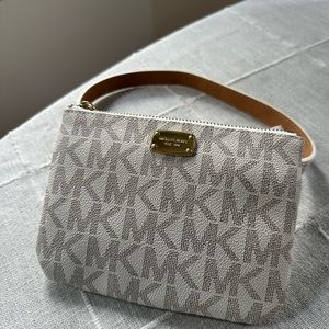 Michael Kors Fanny pack size S